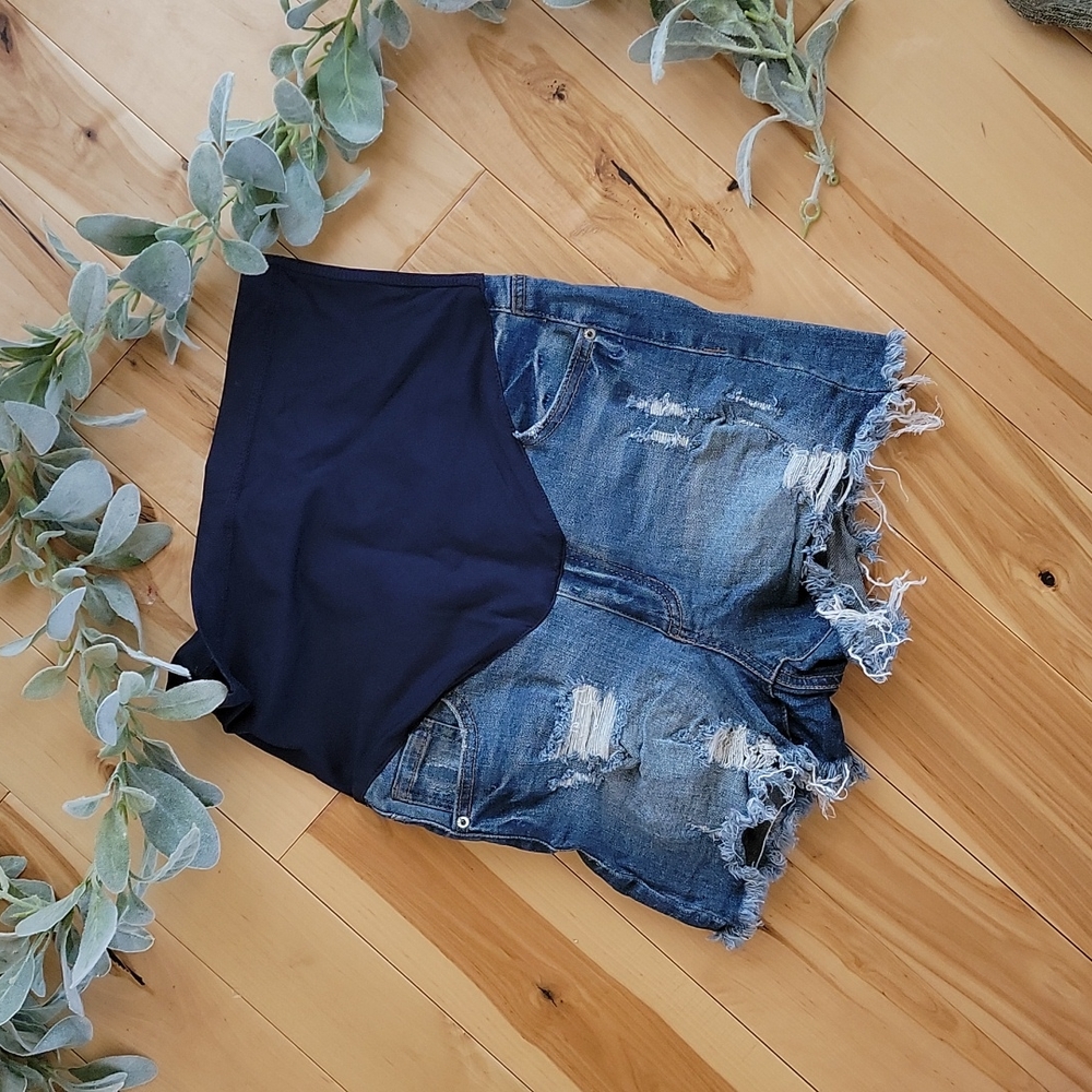 Pinkblush maternity jean shorts destructed